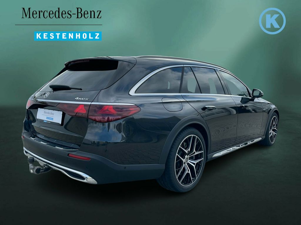 Mercedes-Benz E 300 2025