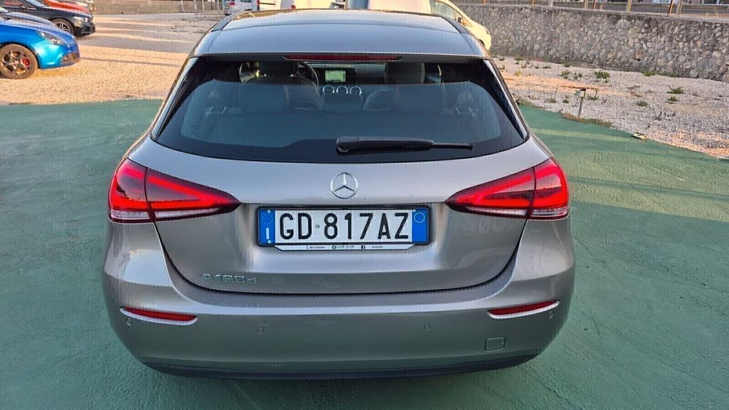 Mercedes-Benz A 180 2020