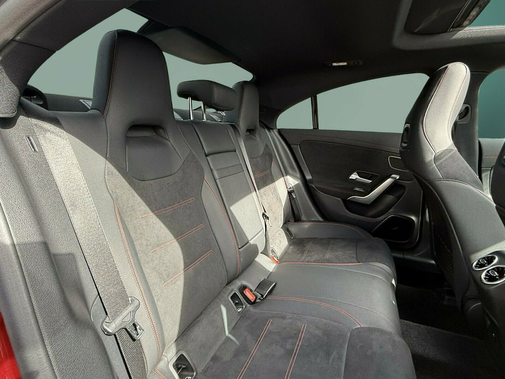 Mercedes-Benz CLA 220 2024