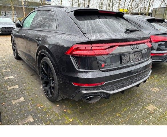 Audi RSQ8 2021