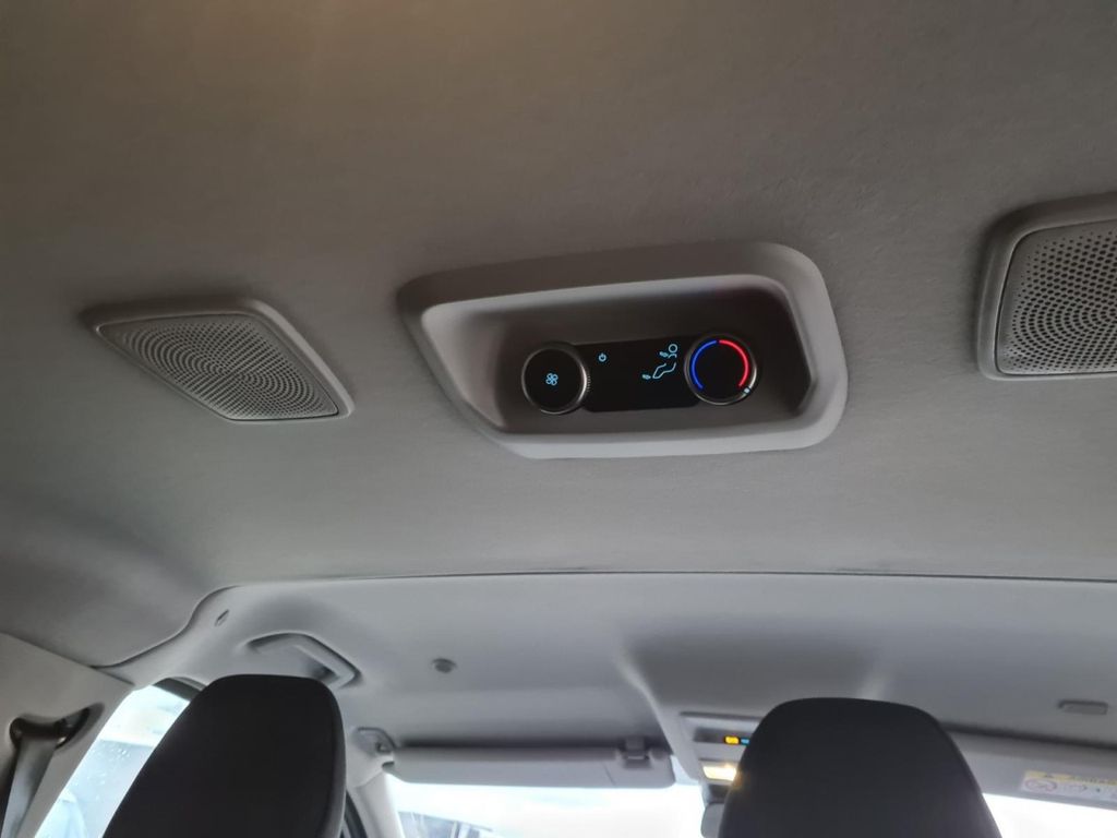 Ford Transit Custom 2024