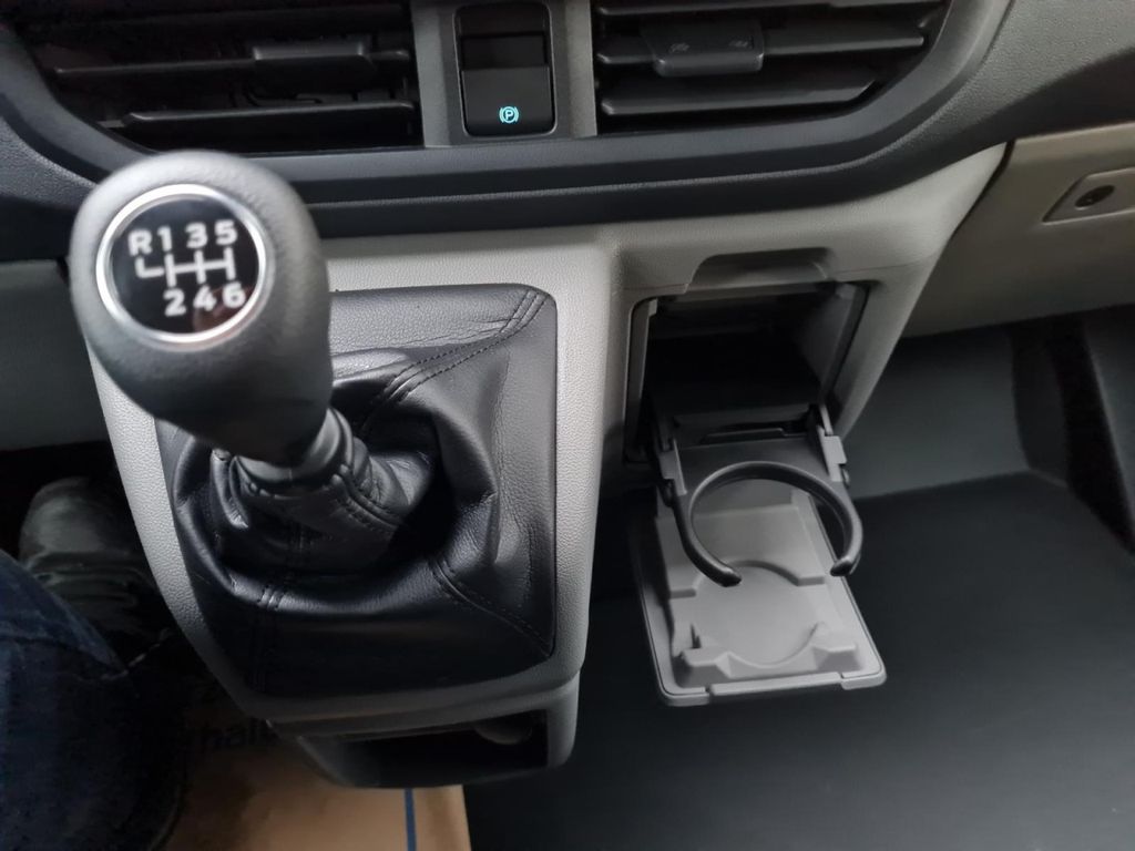 Ford Transit Custom 2024