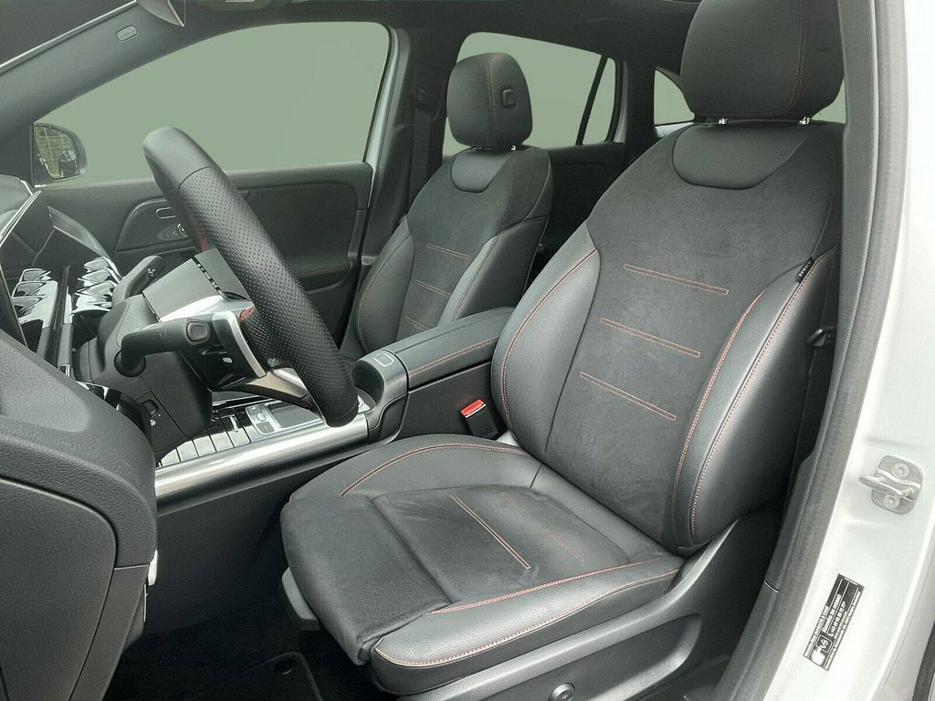 Mercedes-Benz GLA 220 2024