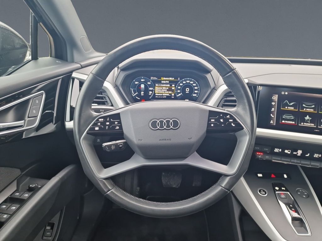 Audi Q4 e-tron 2023