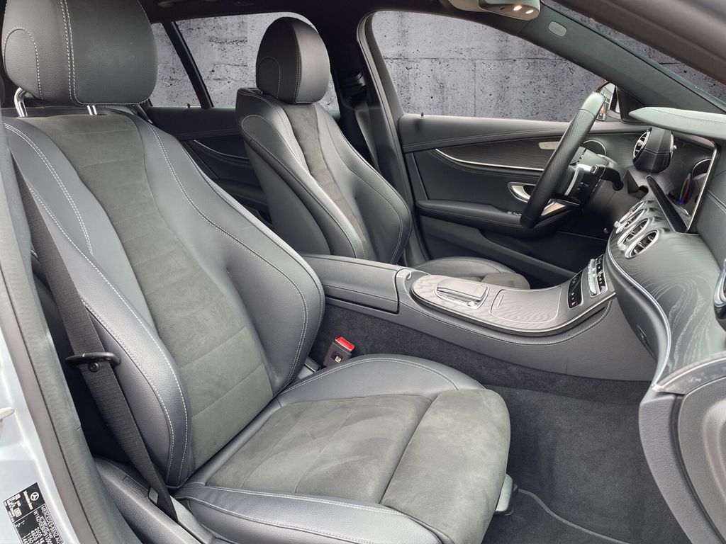 Mercedes-Benz E 220 2023