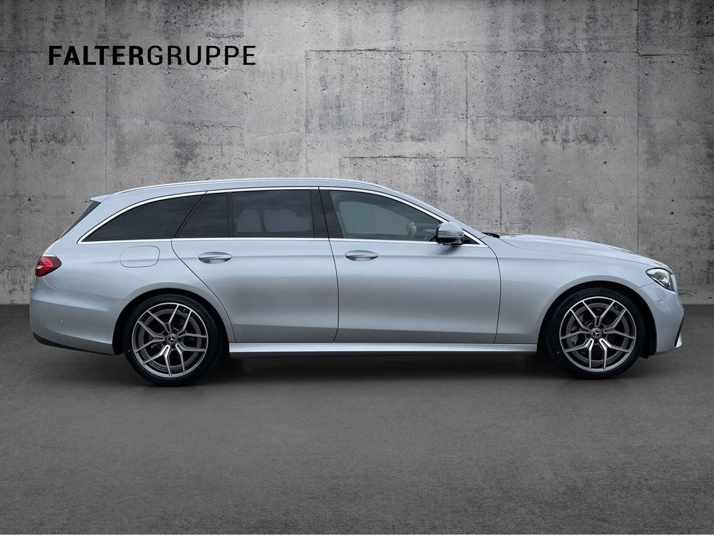 Mercedes-Benz E 220 2023