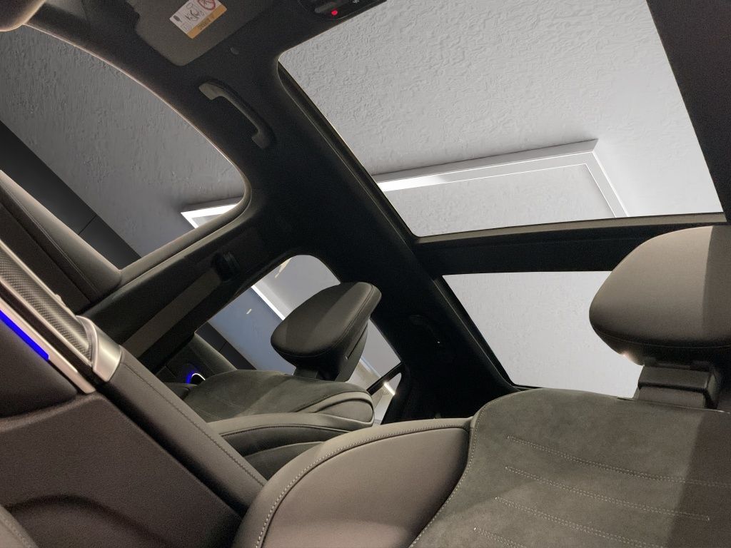 Mercedes-Benz GLC 300 2025