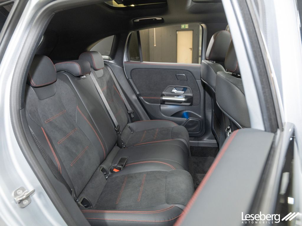 Mercedes-Benz GLA 250 2024
