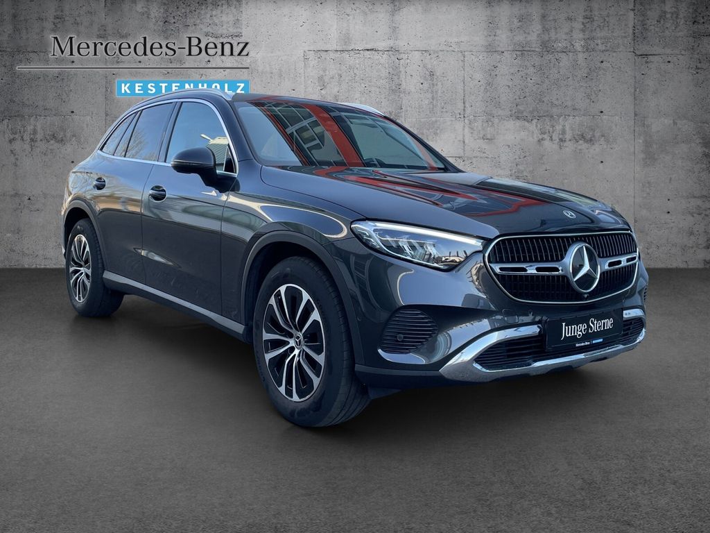 Mercedes-Benz GLC 220 2023