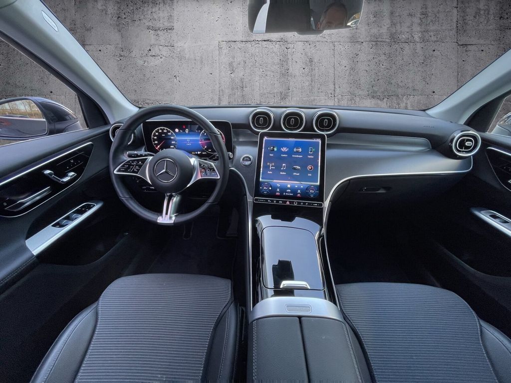 Mercedes-Benz GLC 220 2023