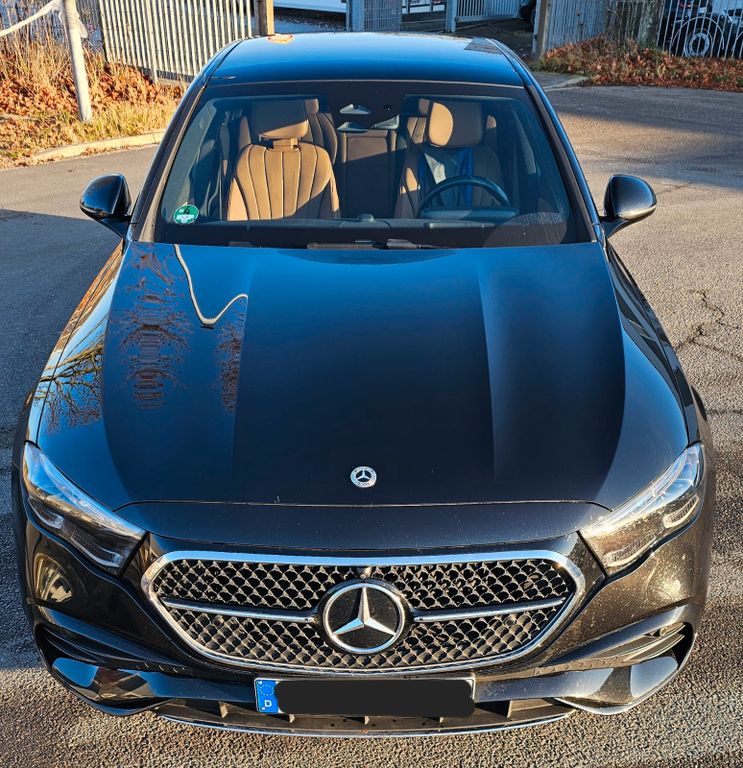 Mercedes-Benz E 300 2024