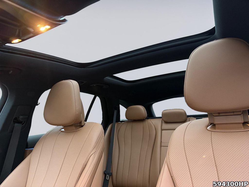 Mercedes-Benz E 300 2025