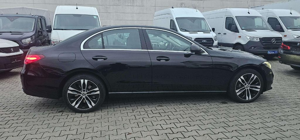 Mercedes-Benz C 300 2022