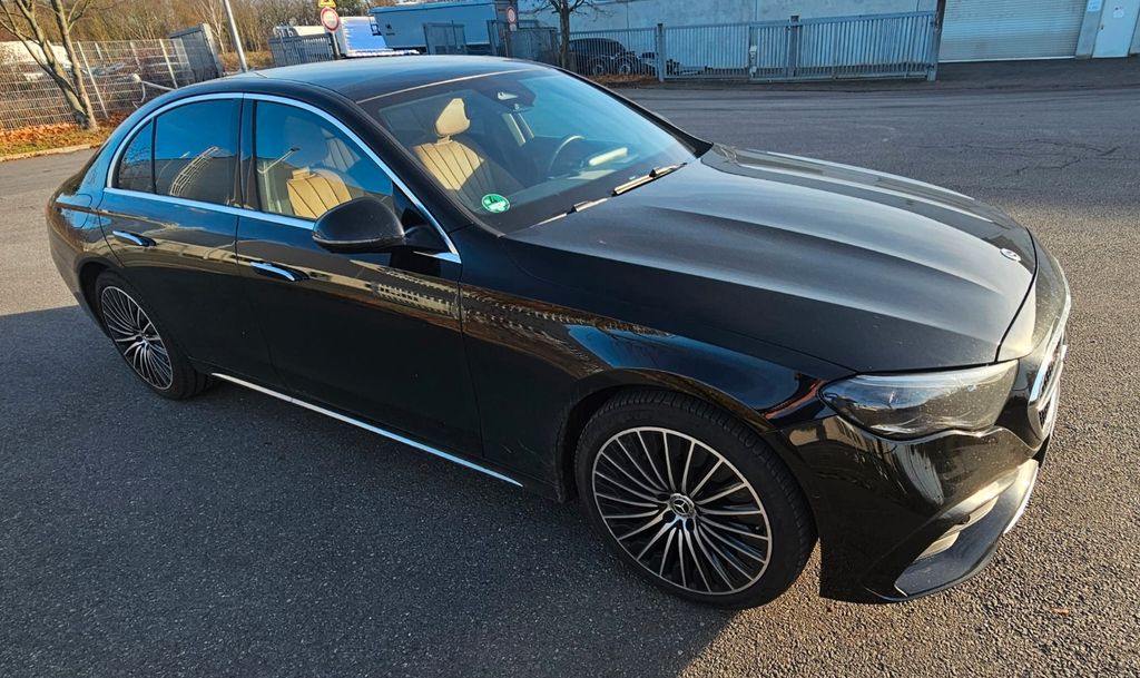 Mercedes-Benz E 300 2024