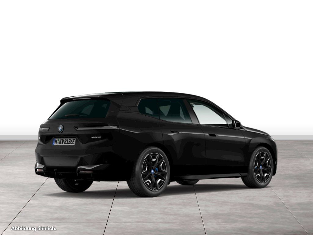 BMW iX 2023