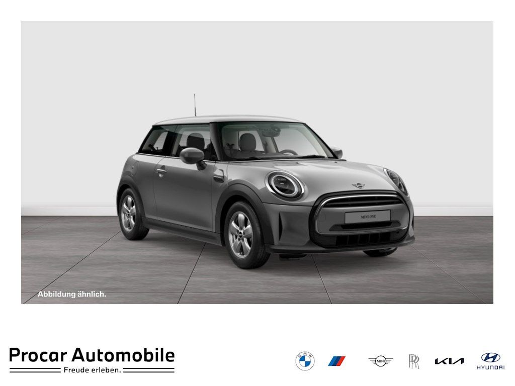 MINI ONE 2022