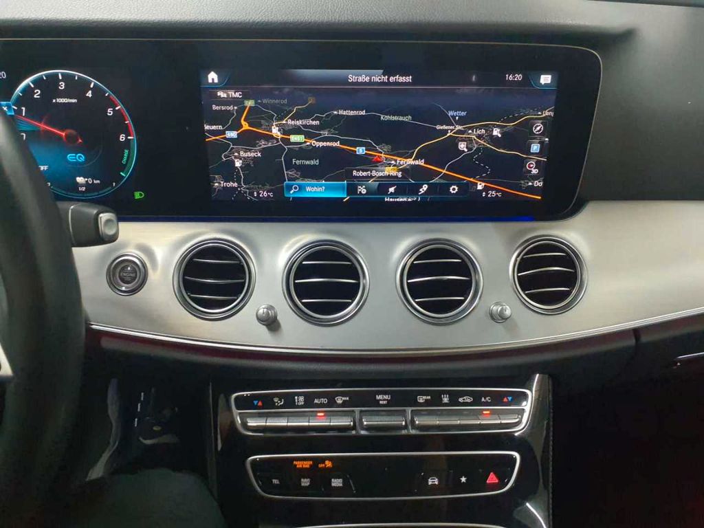 Mercedes-Benz E 300 2022