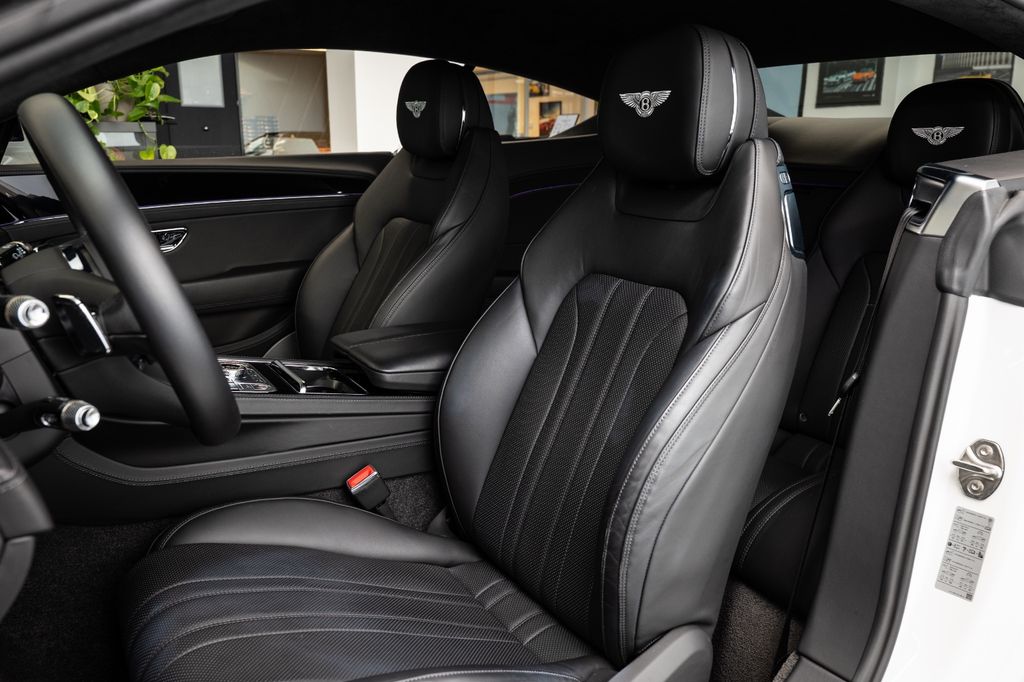 Bentley Continental GT 2024