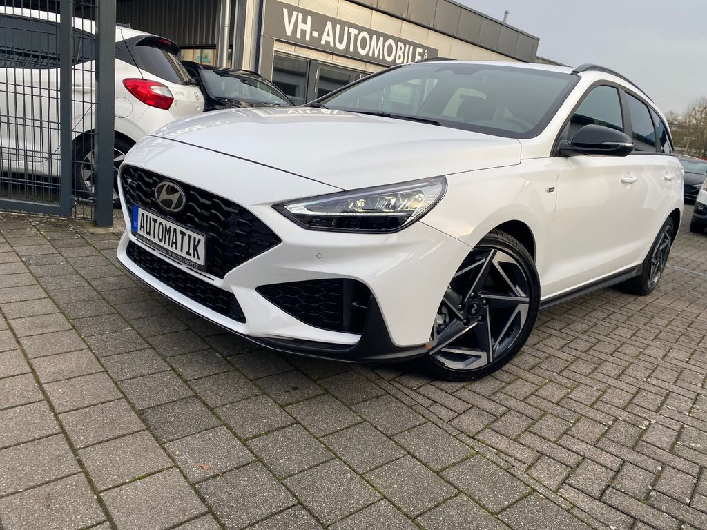 Hyundai i30 2025