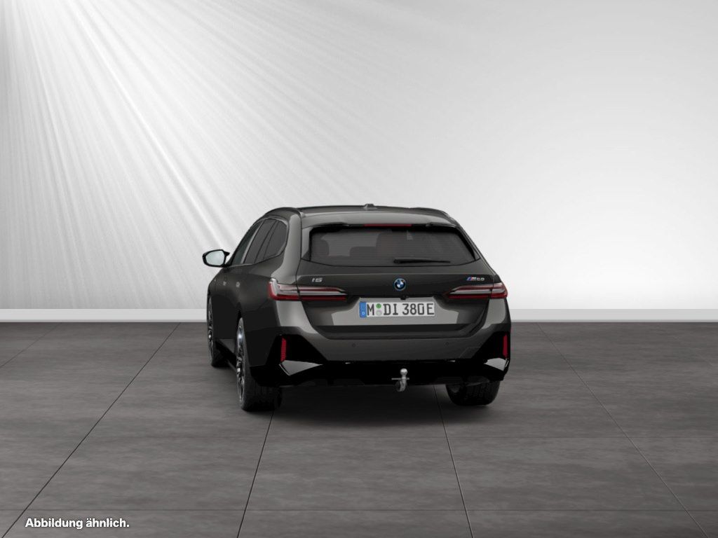 BMW i5 2024