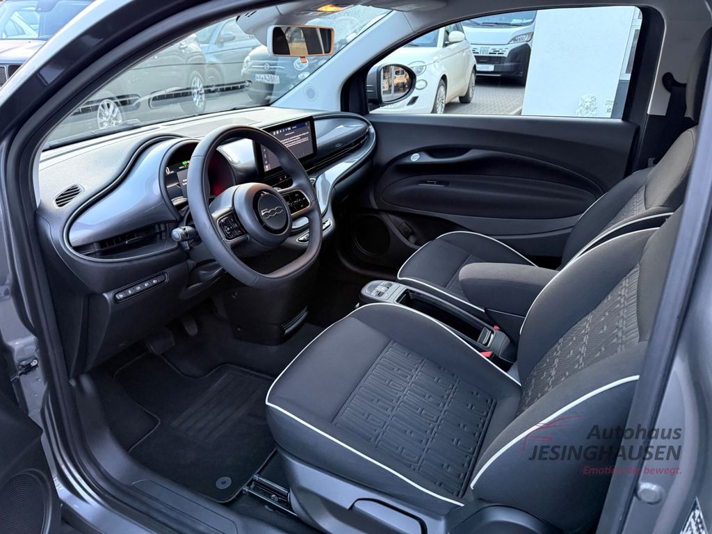 Fiat 500e 2023