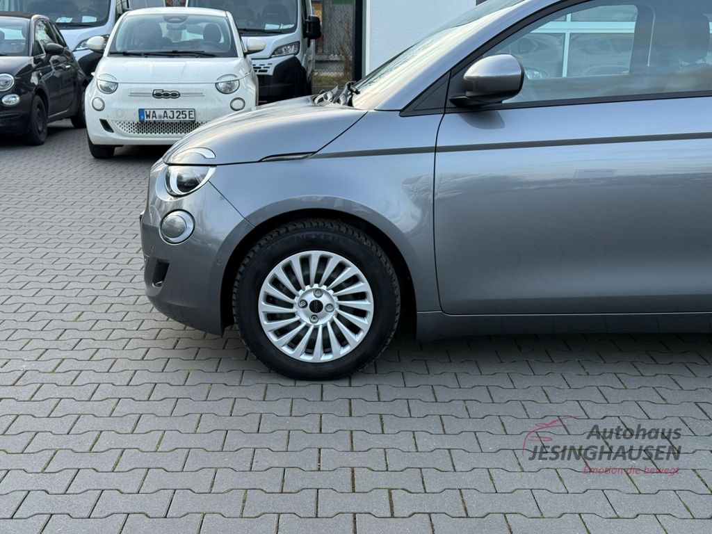 Fiat 500e 2023