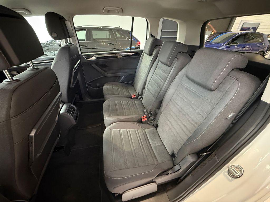 Volkswagen Touran 2025