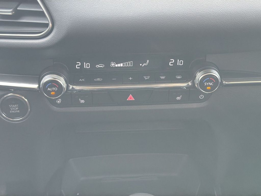 Mazda CX-30 2025