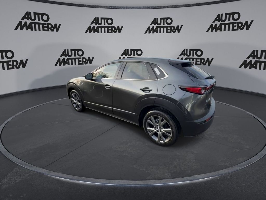 Mazda CX-30 2025