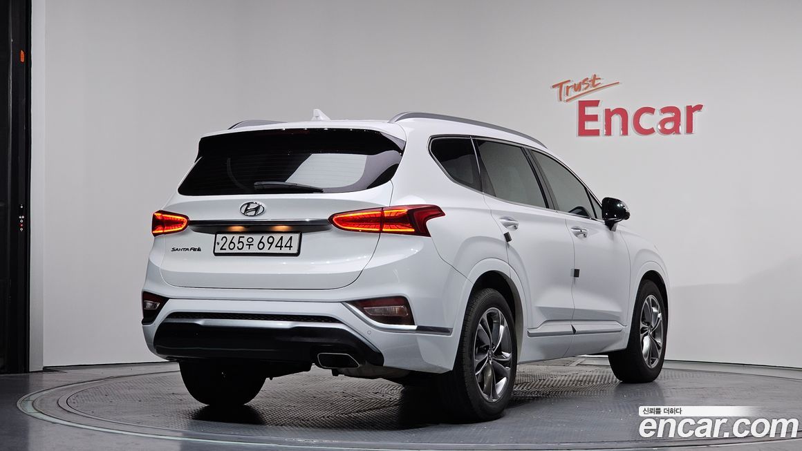 Hyundai Santafe 2020