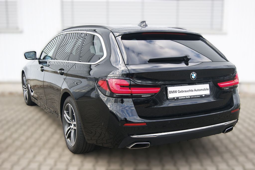 BMW 540 2022
