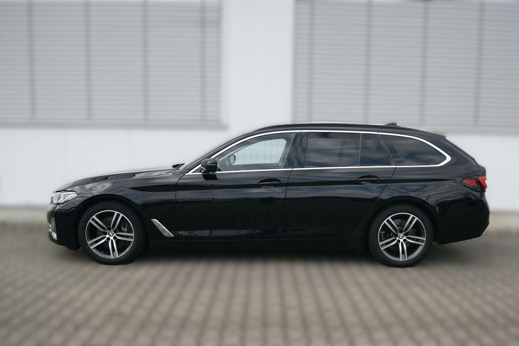 BMW 540 2022