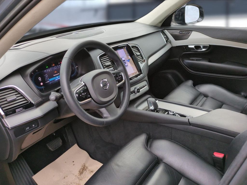 Volvo XC90 2023