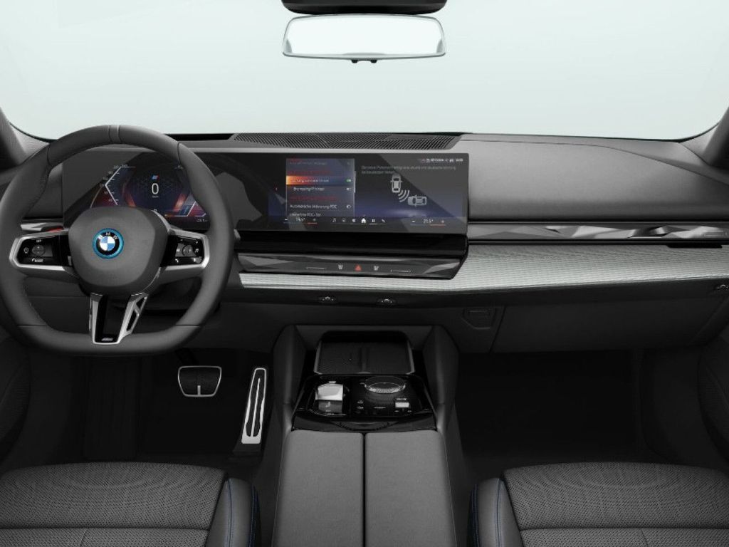BMW i5 2024