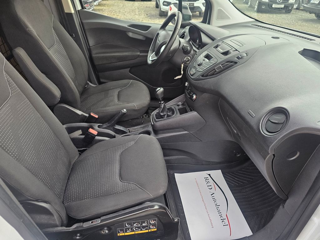 Ford Transit Courier 2023