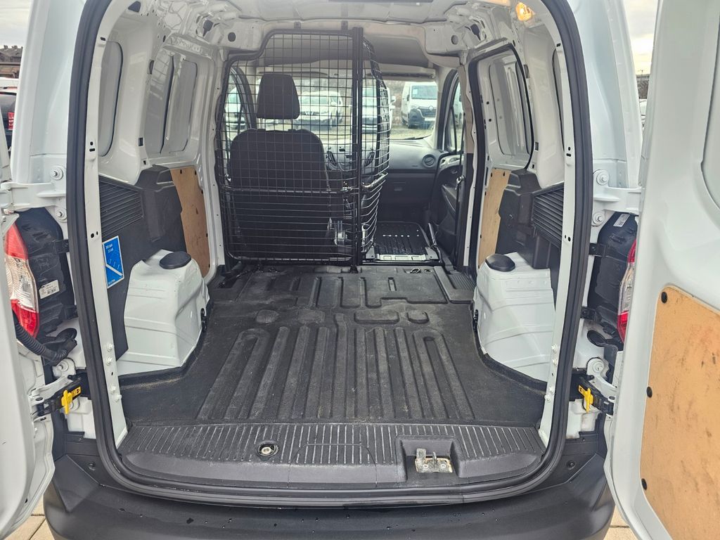 Ford Transit Courier 2023