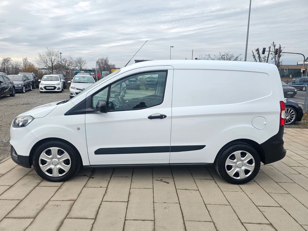 Ford Transit Courier 2023