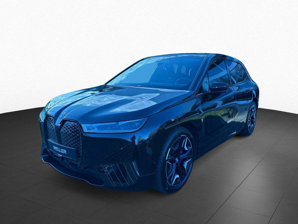 BMW iX 2023