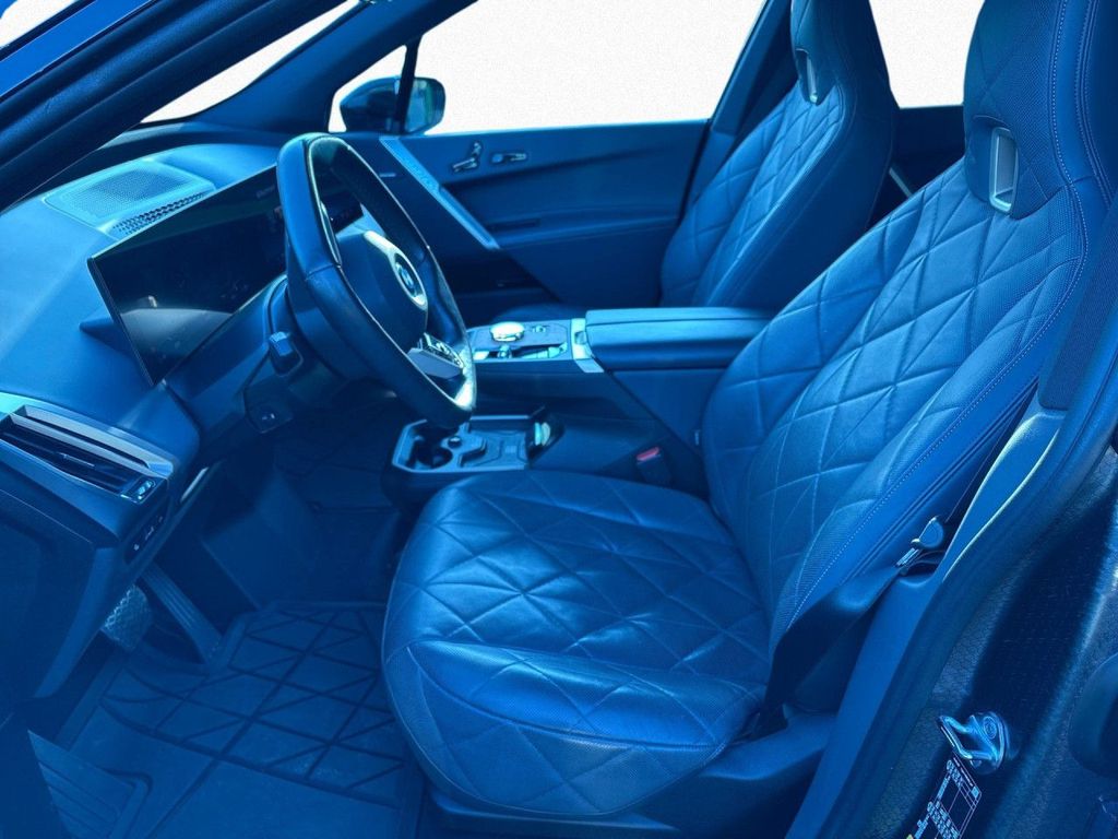 BMW iX 2023