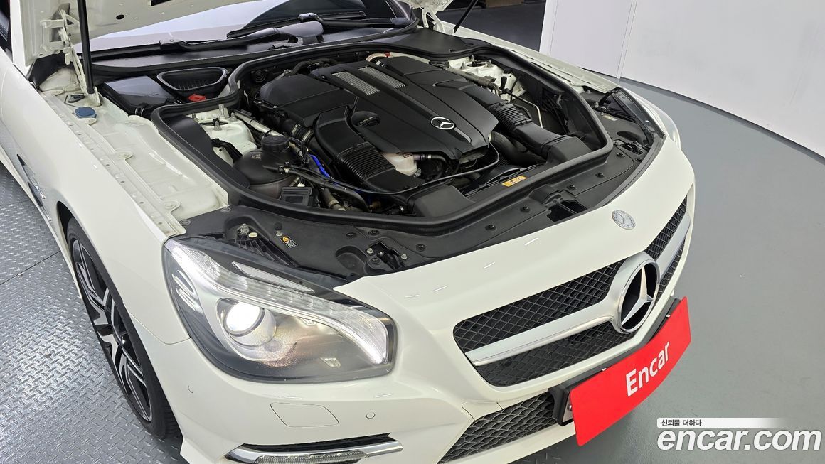 Mercedes-Benz SL-Class 2015
