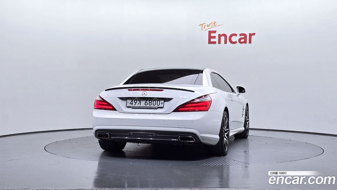 Mercedes-Benz SL-Class 2015