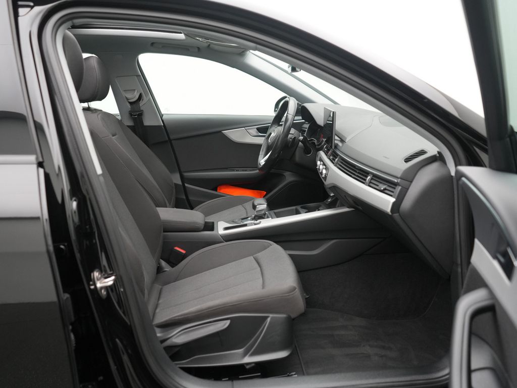 Audi A4 2021