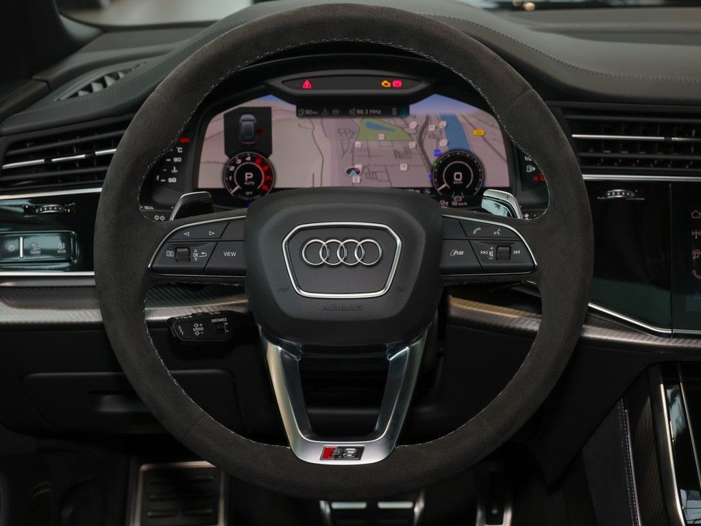 Audi RSQ8 2025