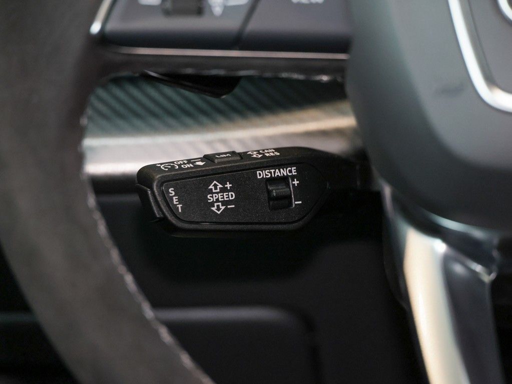 Audi RSQ8 2025