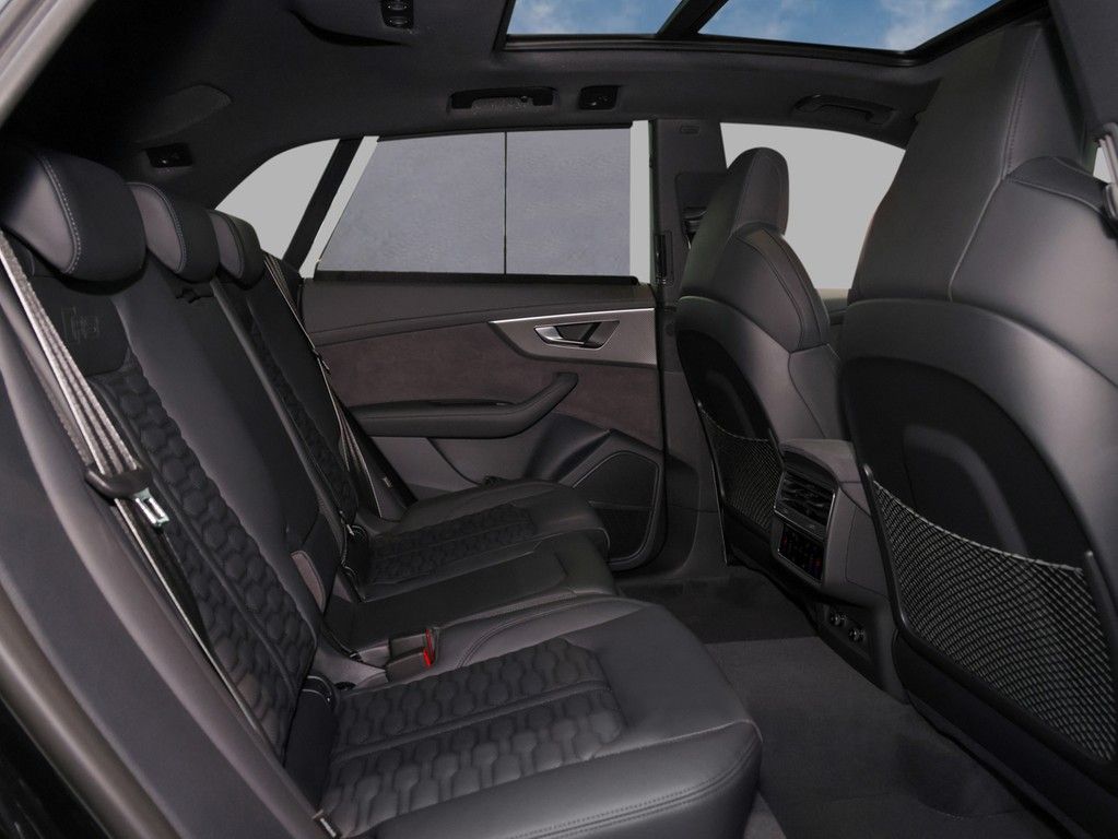 Audi RSQ8 2025
