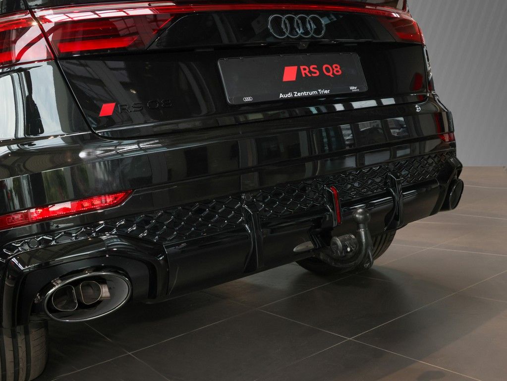 Audi RSQ8 2025
