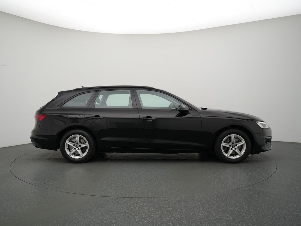 Audi A4 2021