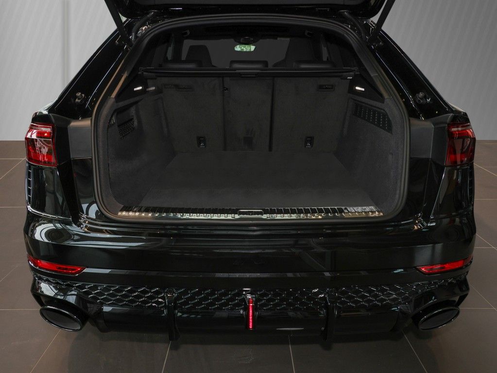 Audi RSQ8 2025
