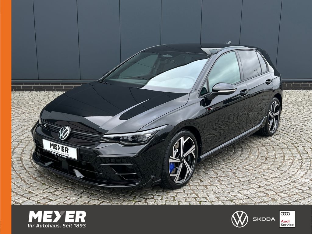 Volkswagen Golf 2025