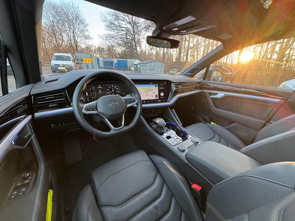 Volkswagen Touareg 2025